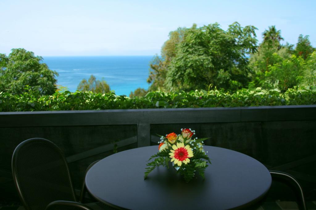 קאפו ואטיצ'אנו Hotel Marinella מראה חיצוני תמונה