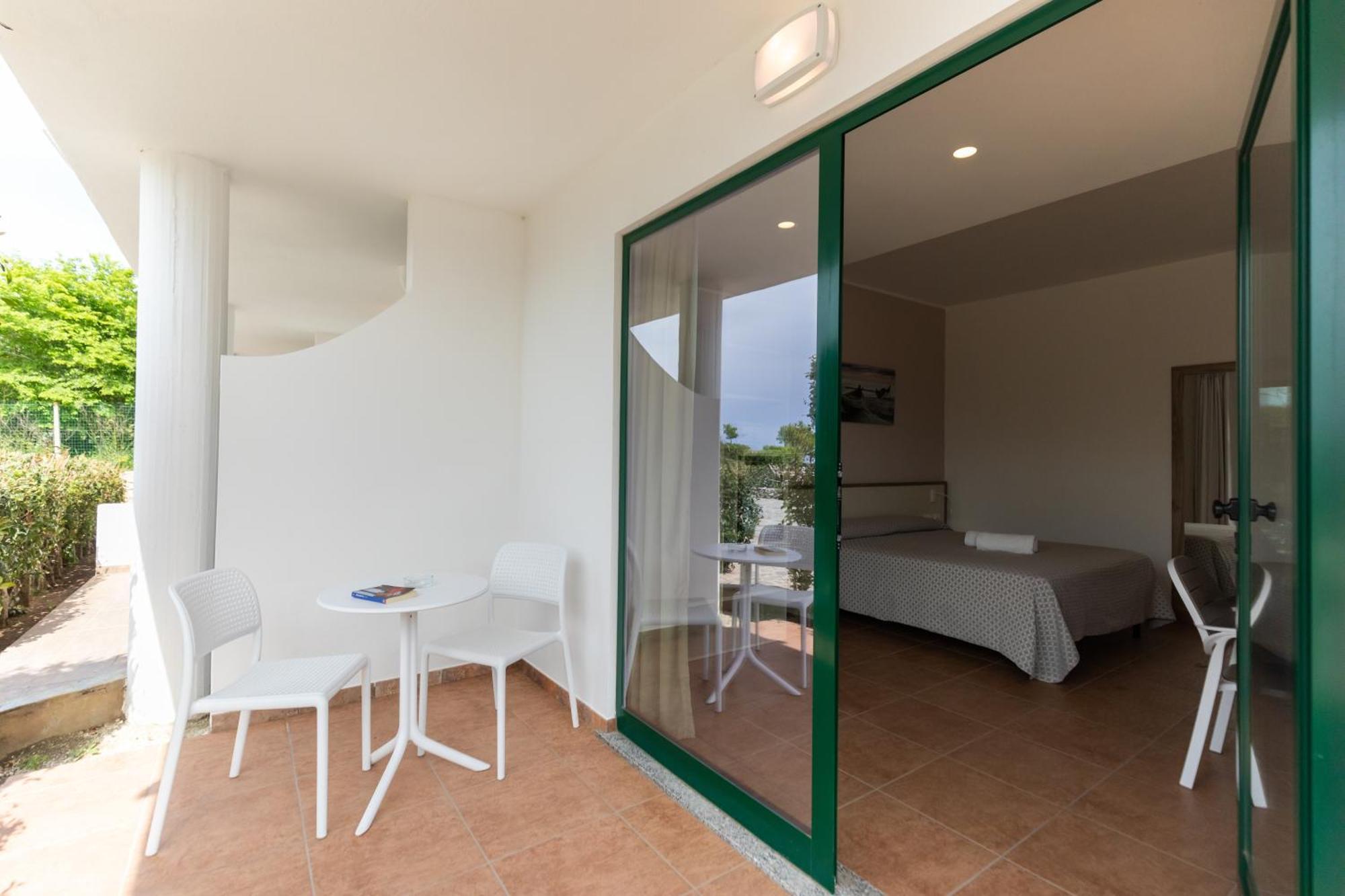 קאפו ואטיצ'אנו Hotel Marinella מראה חיצוני תמונה